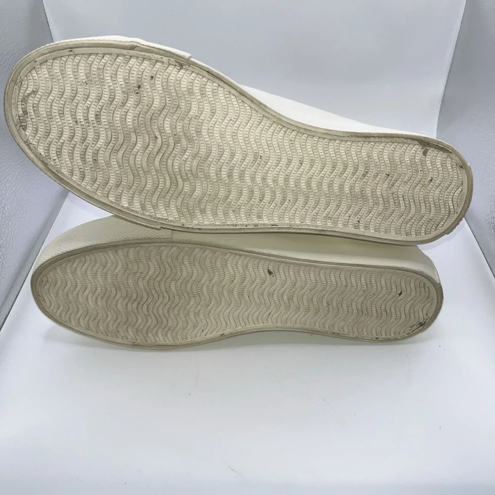 American‎ Eagle Two Tone Smiley Company Sneakers Size 9.5 Smile More Worry Less